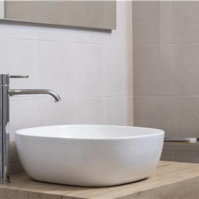 3 bedroom villa with pool & sea views, Cornino, sleeps 6-7